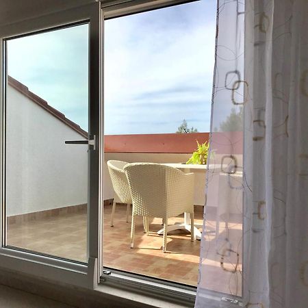 Apartment Vita Mali Lošinj Стая снимка