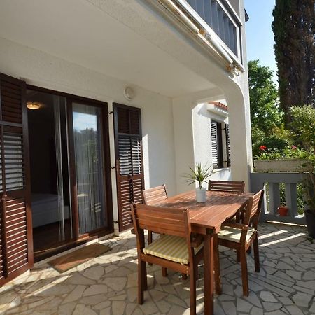 Apartment Vita Mali Lošinj Екстериор снимка